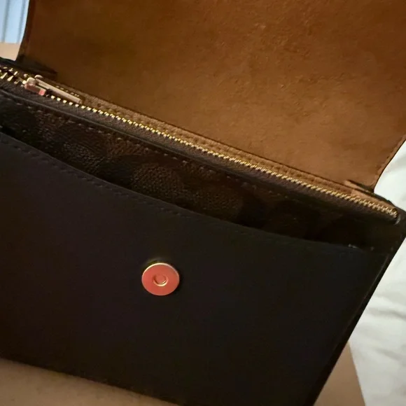 Coach Brown Signature Crossbody Bag with Gold Chain - Picture 7 of 10